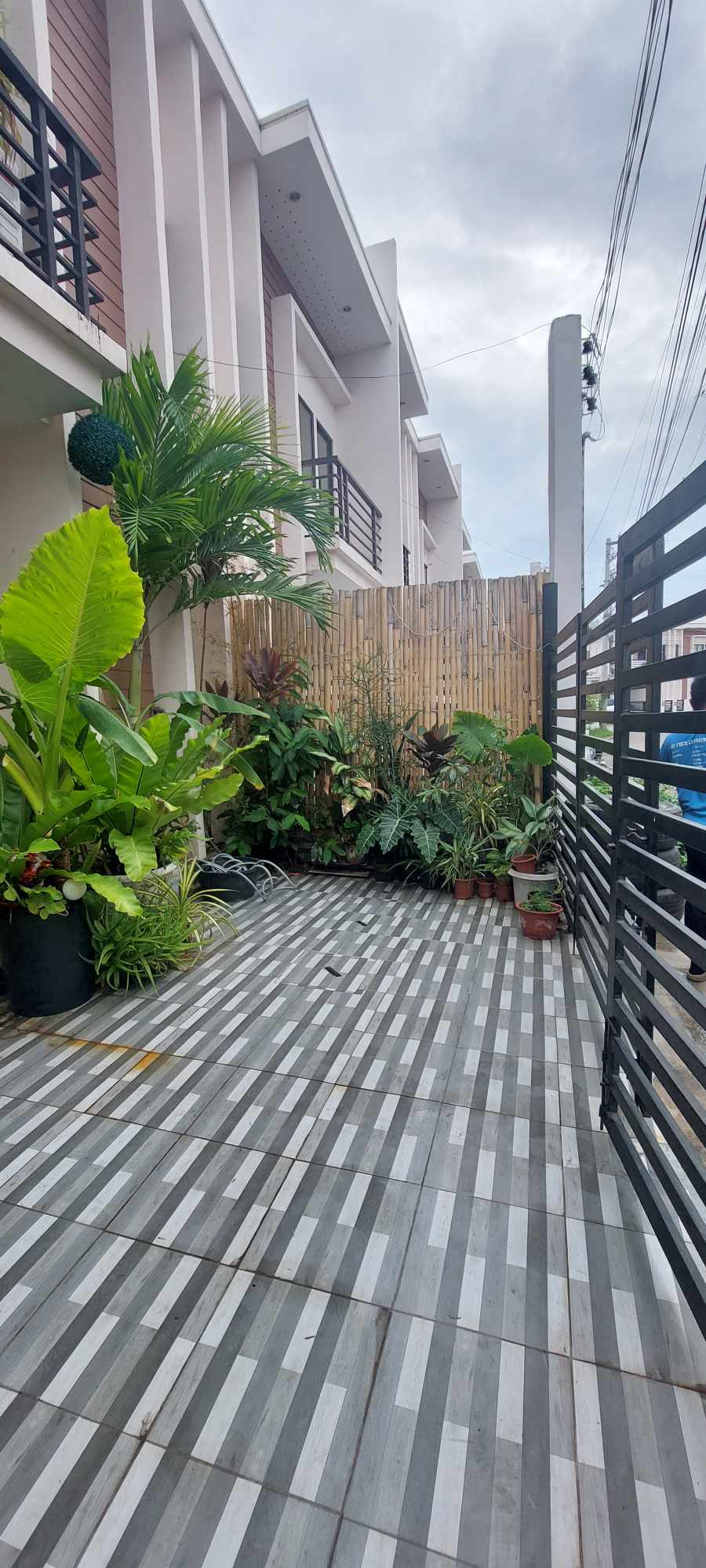 Breeza Palms Subdivision
