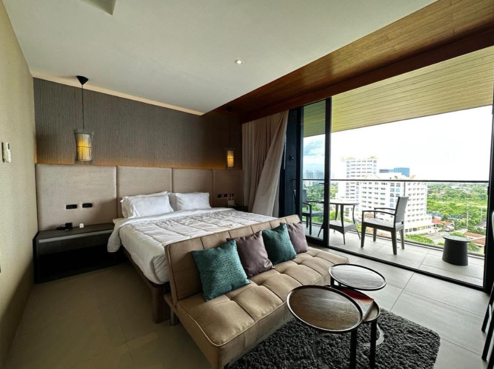 Beachfront Fully Furnished Studio Condo with Breathtaking Sea Views and Exclusive Amenities