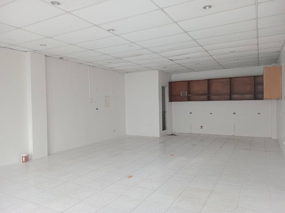 Prime Commercial Space in Subangdaku Mandaue! Grab Your Spot Now!